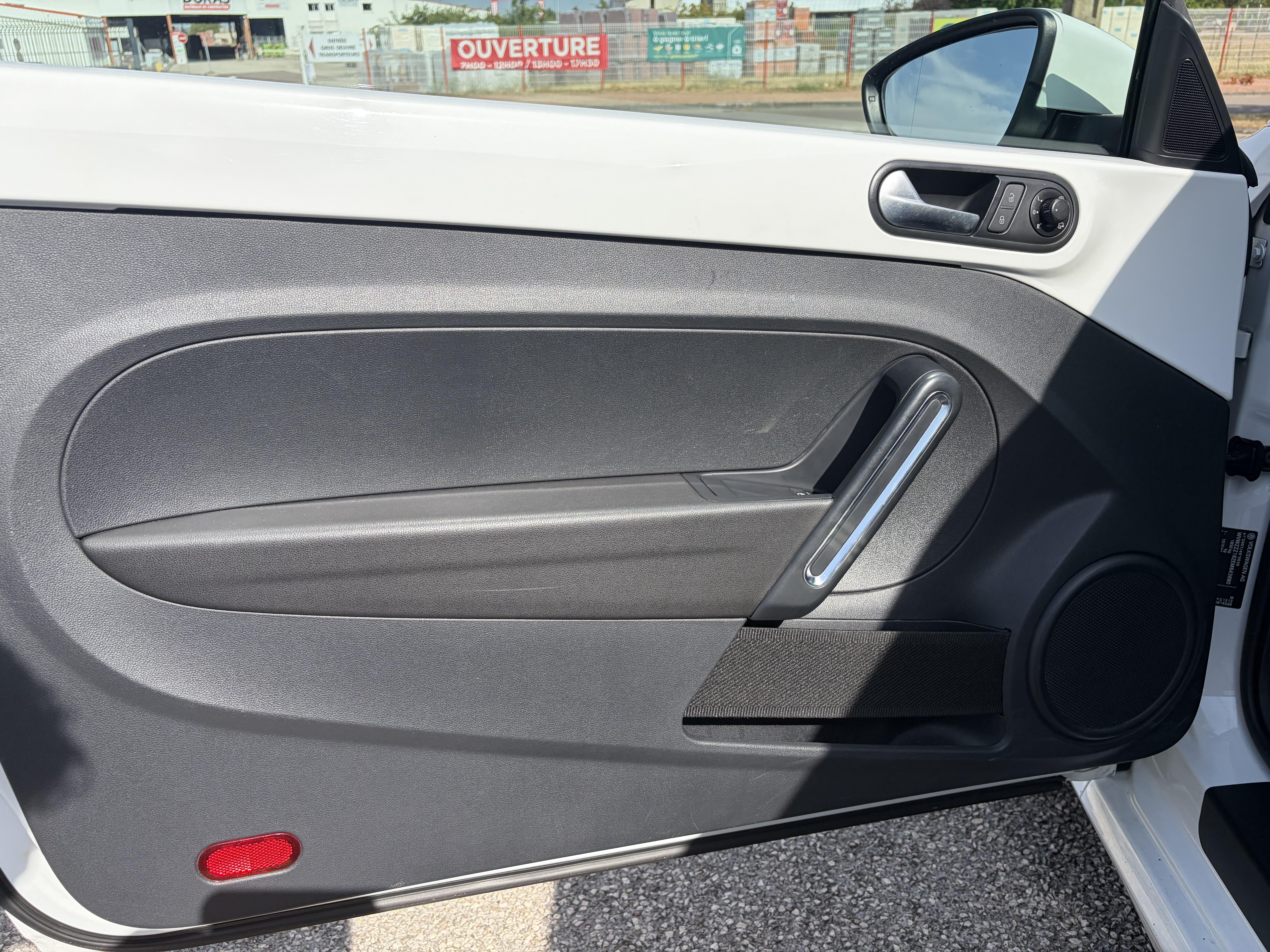 VOLKSWAGEN_COCCINELLE_PANNEAU-DE-PORTE-ARRIERE-GAUCHE