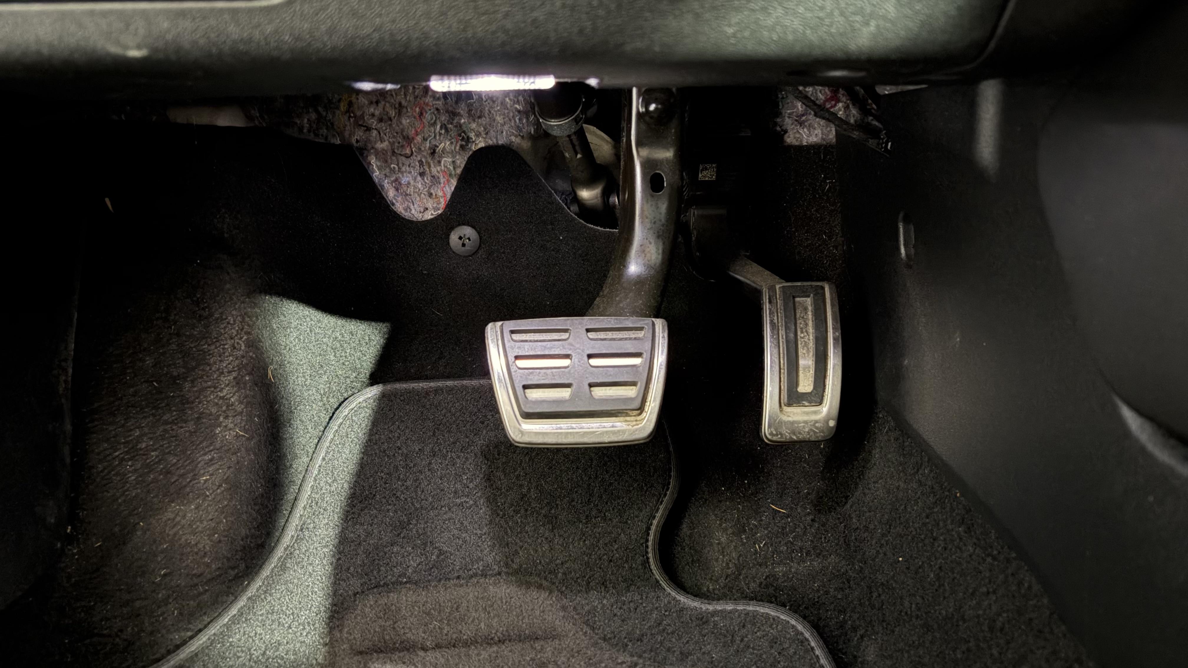 AUDI_A1-SPORTBACK_ASSISE-ARRIERE-CENTRALE
