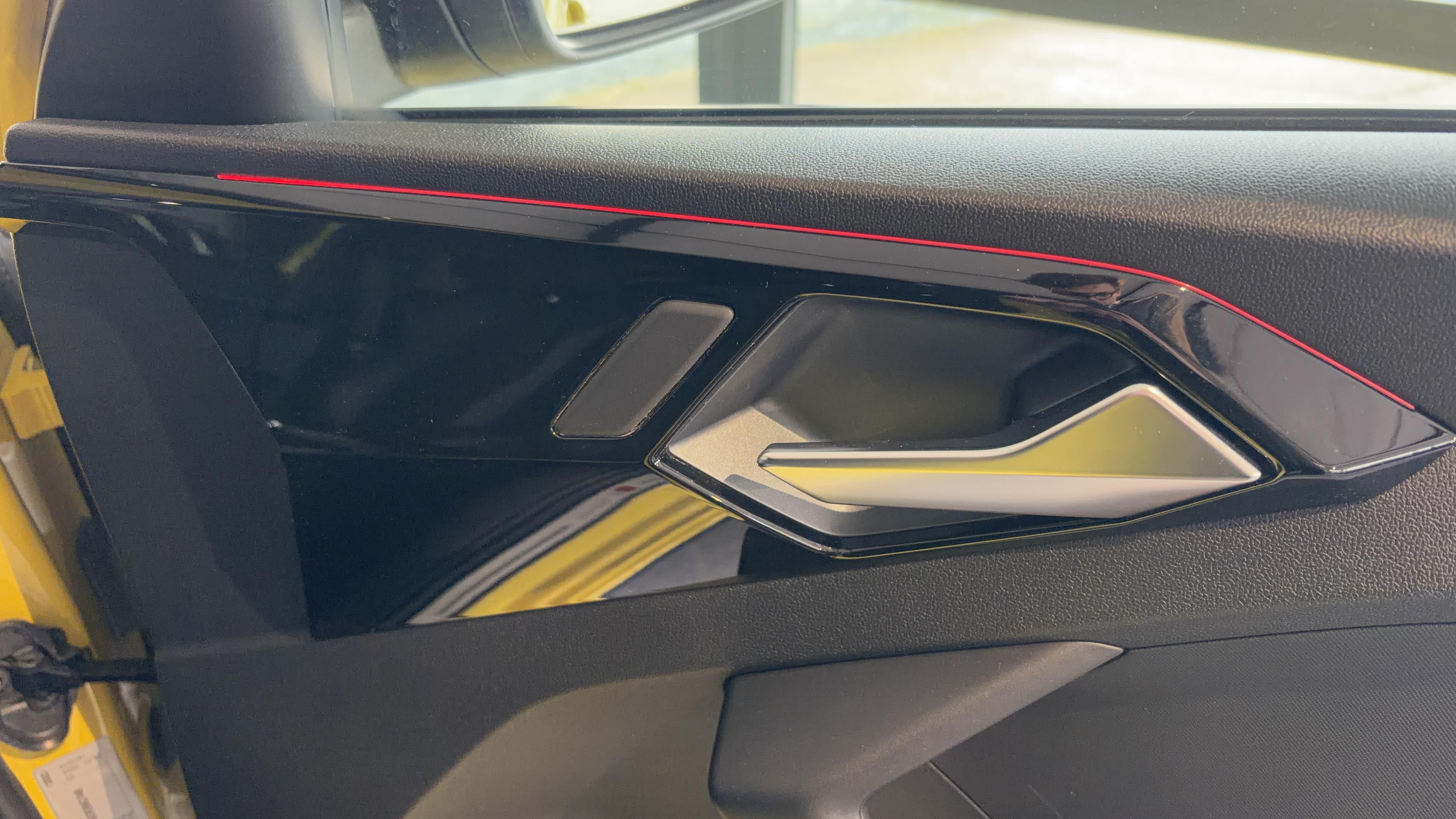 AUDI_A1-SPORTBACK_PANNEAU-DE-PORTE-ARRIERE-GAUCHE