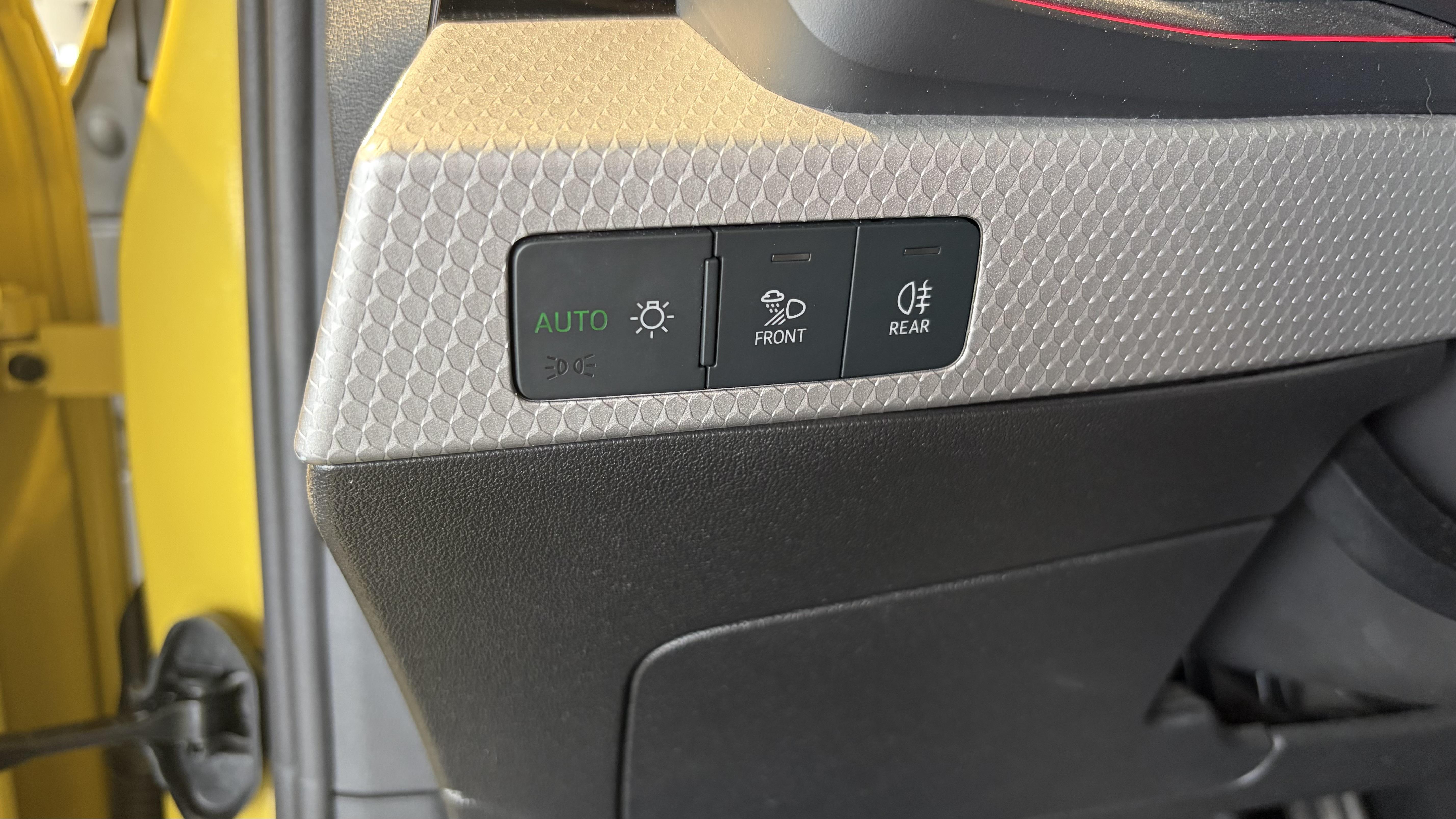 AUDI_A1-SPORTBACK_PNEU-AVANT-DROIT