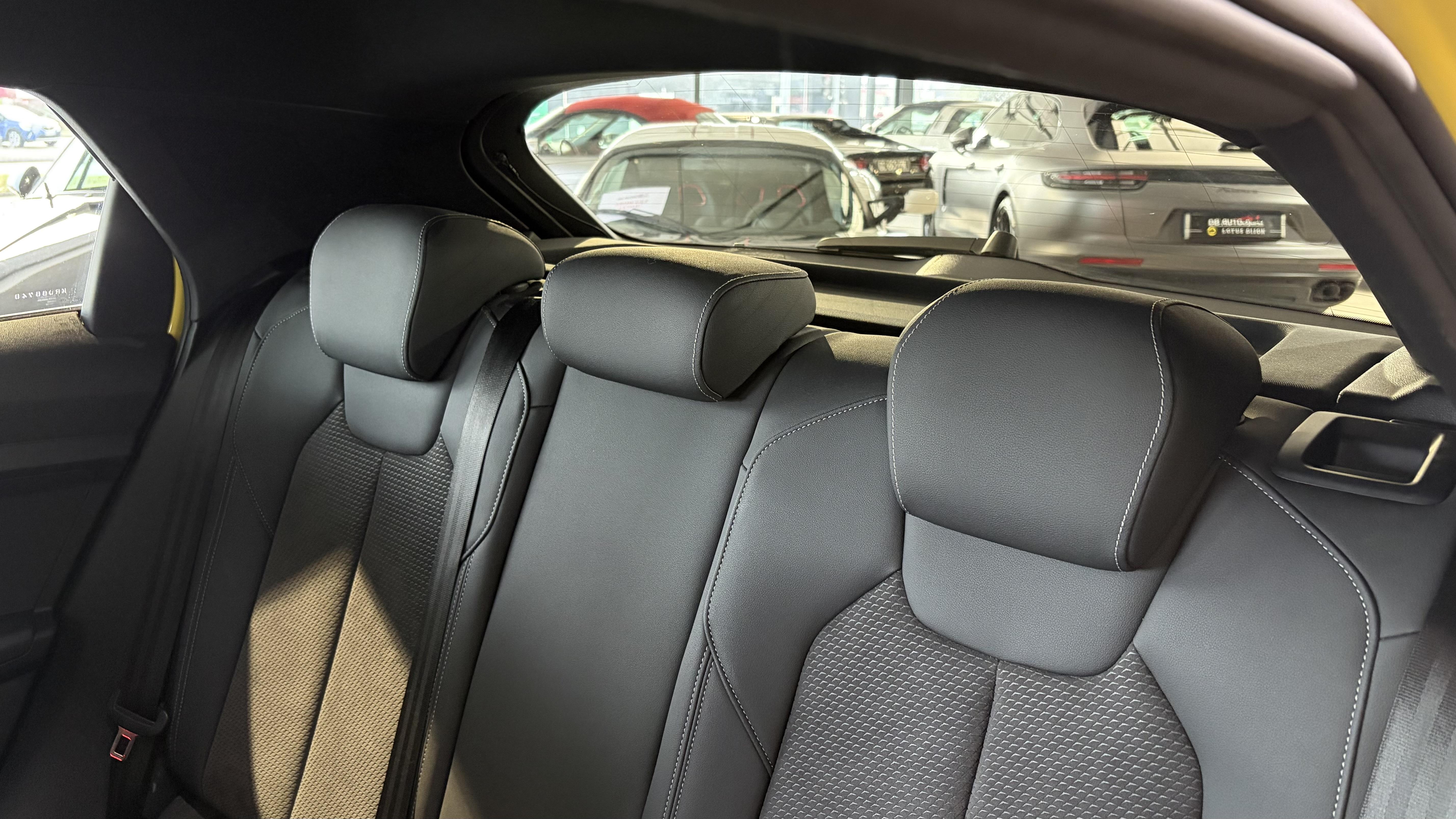 AUDI_A1-SPORTBACK_SIEGE-ARRIERE-GAUCHE