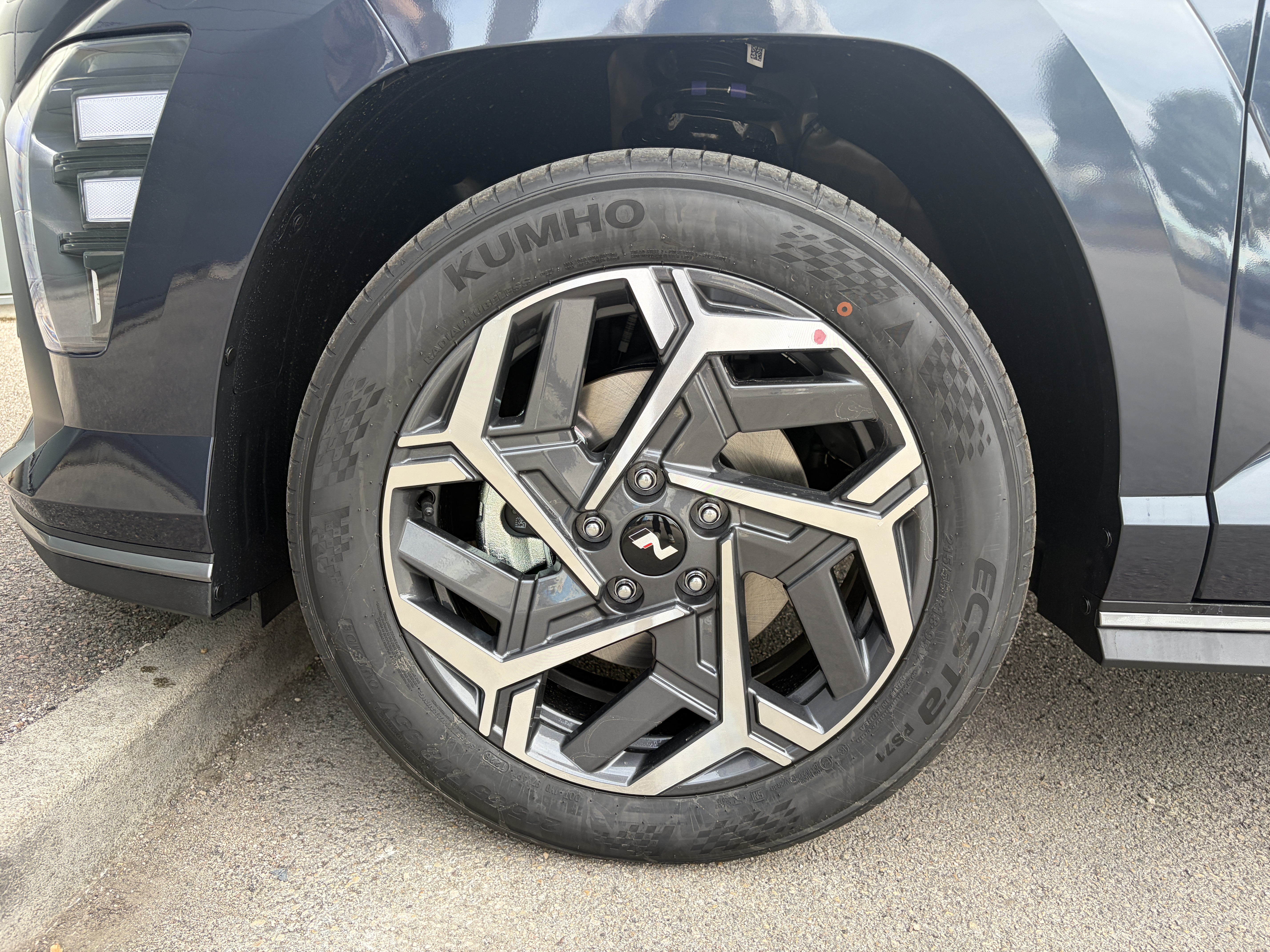 HYUNDAI_KONA