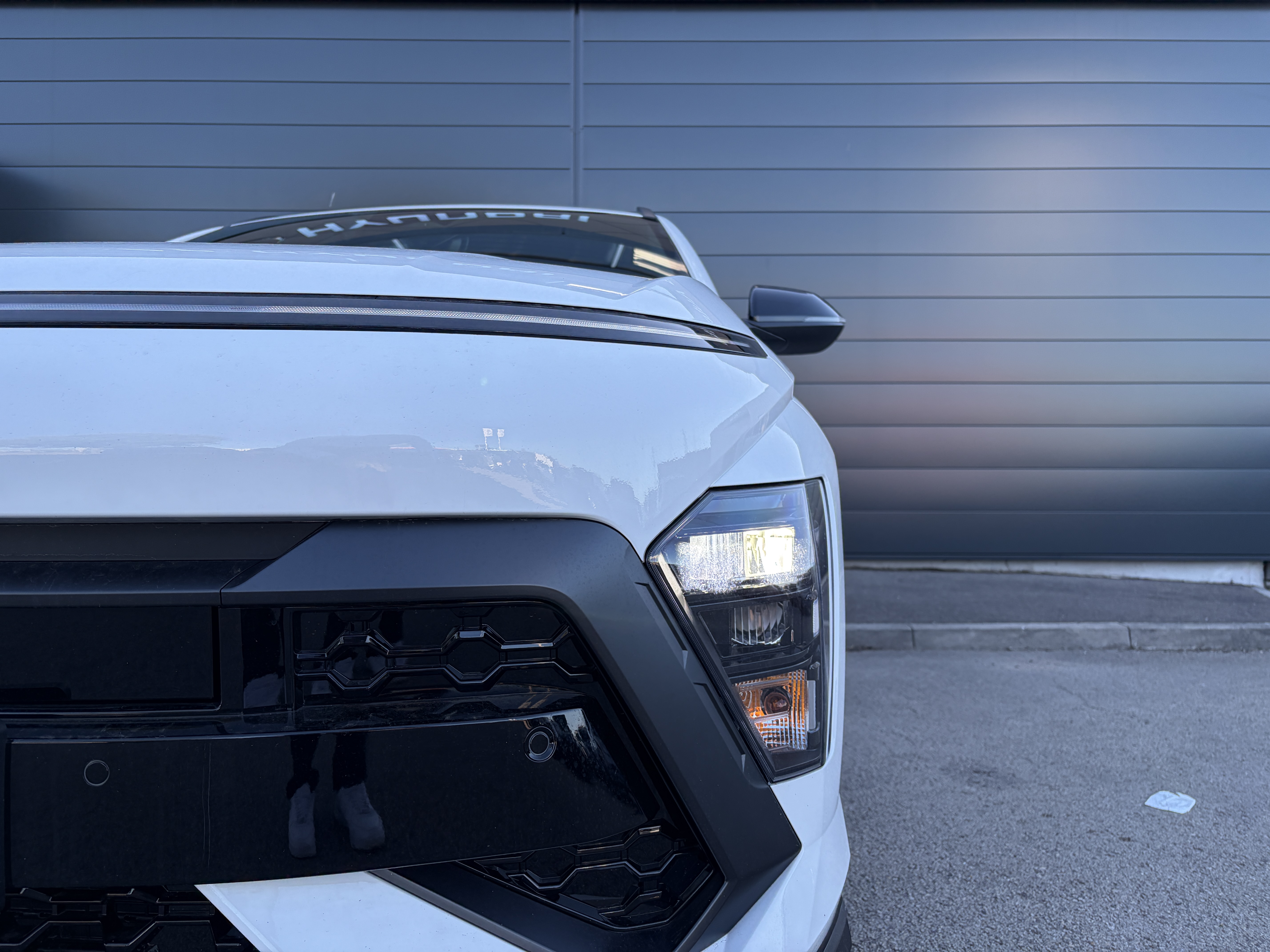 HYUNDAI_KONA