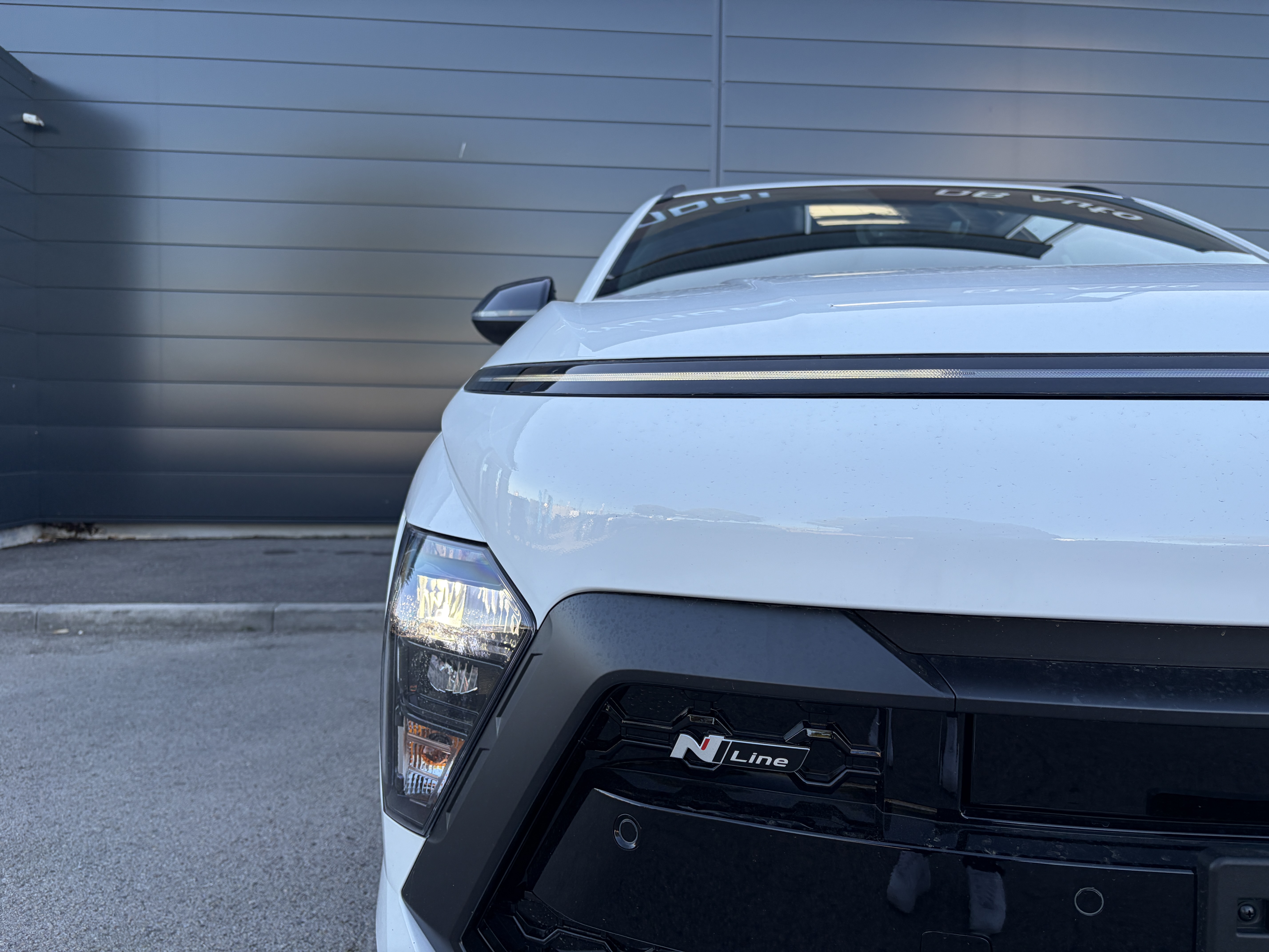 HYUNDAI_KONA