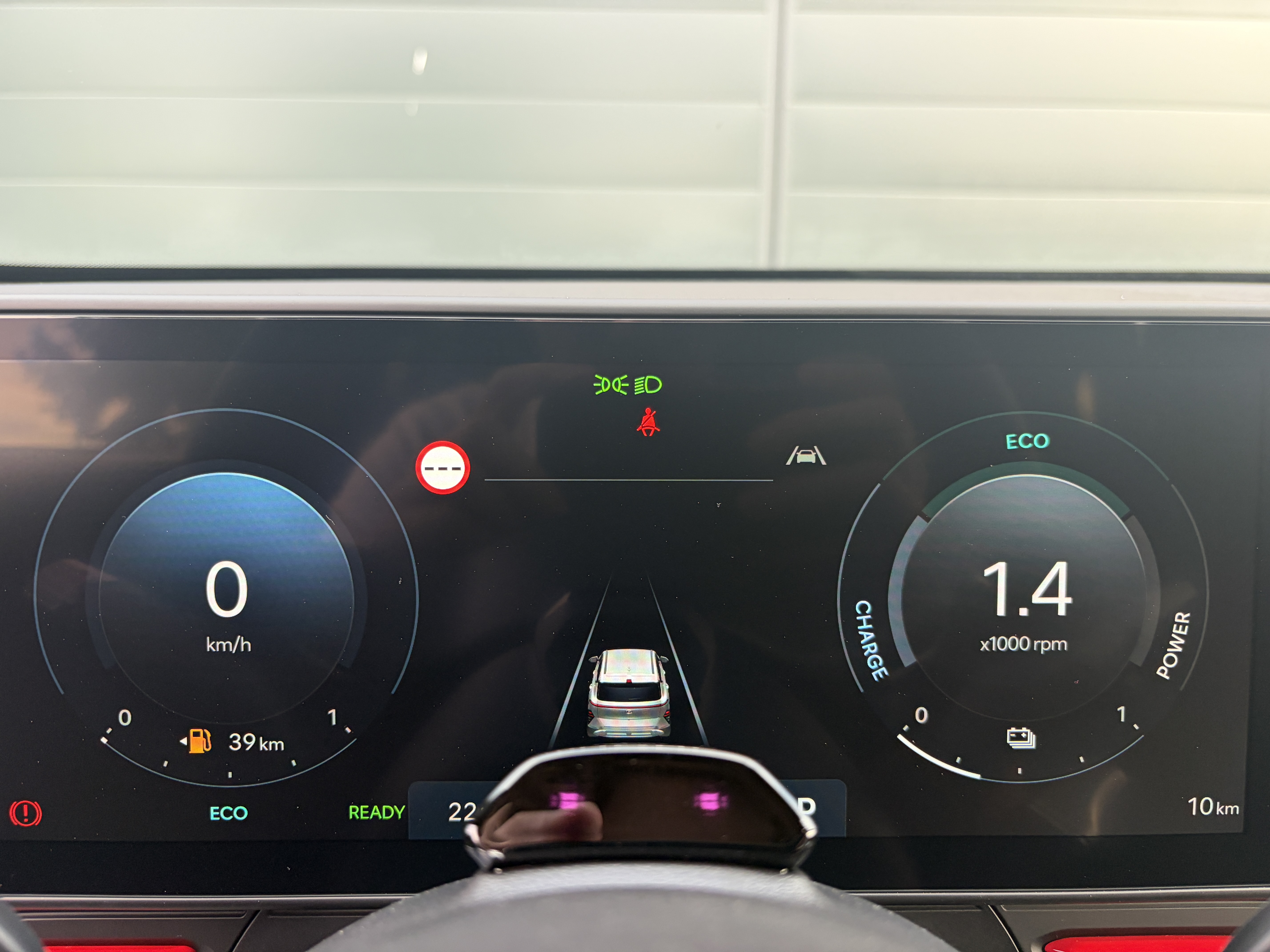 HYUNDAI_KONA_BLOC-COMPTEUR