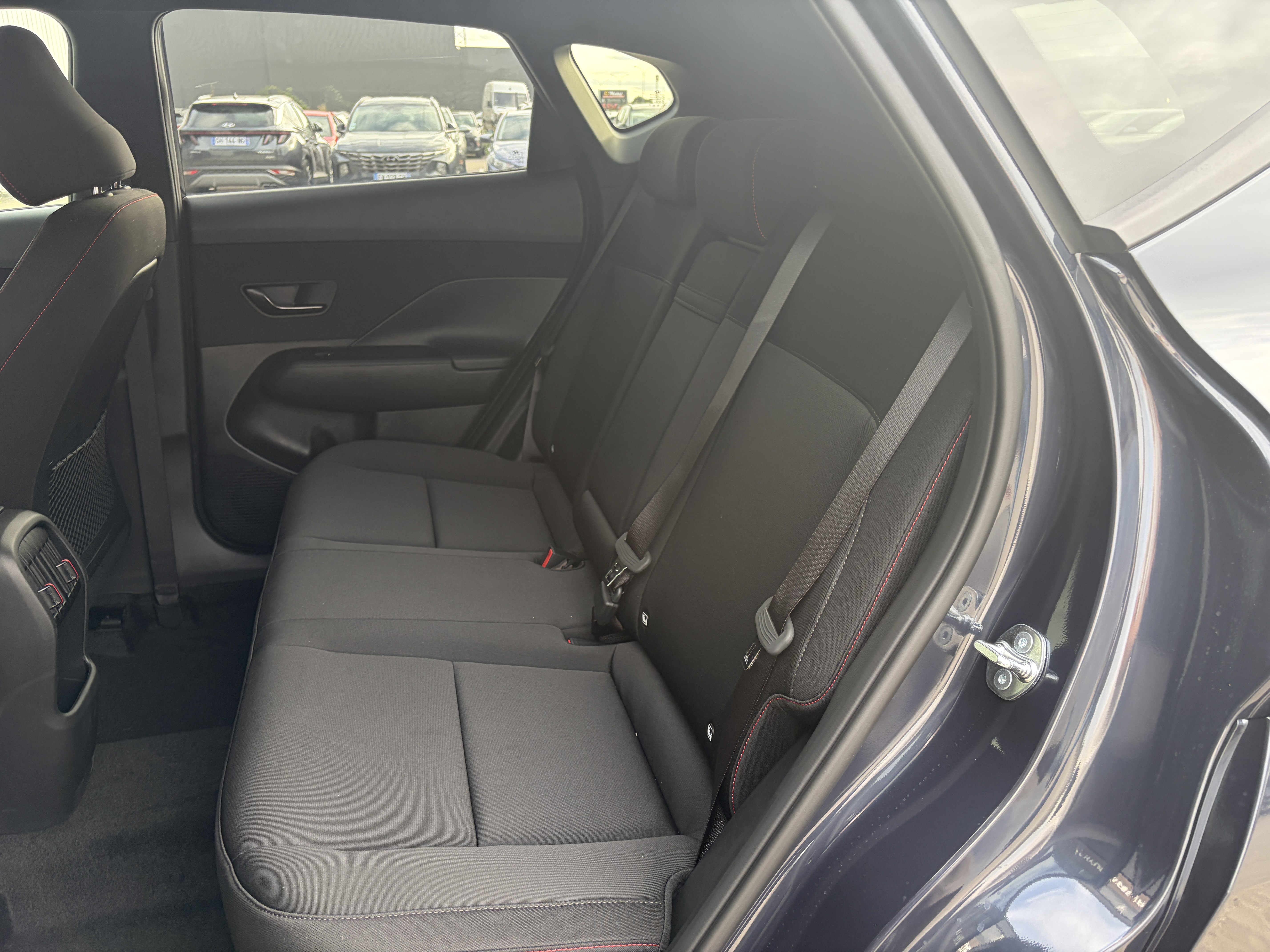 HYUNDAI_KONA_SIEGE-ARRIERE-GAUCHE