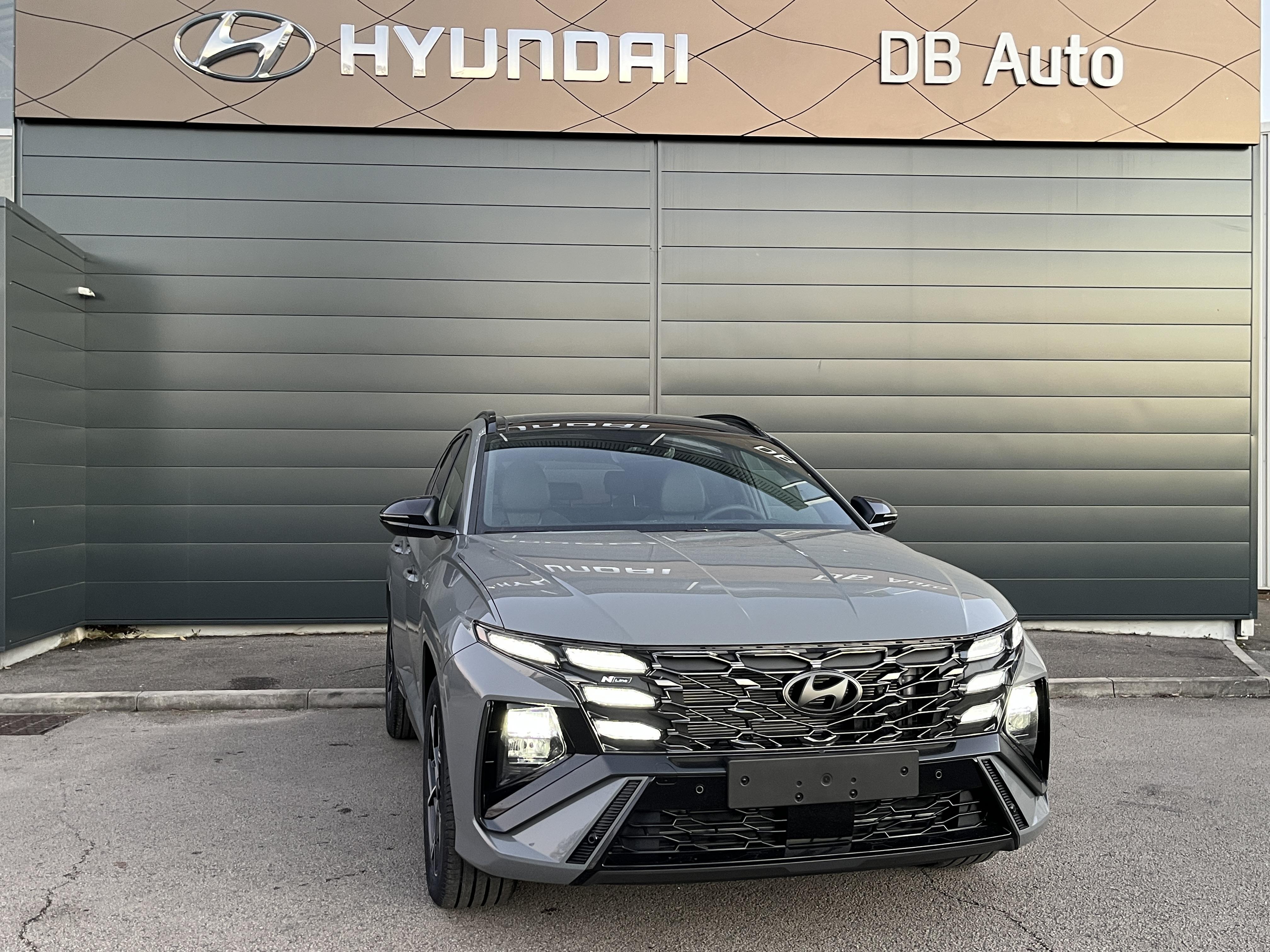 HYUNDAI_TUCSON_34-AVANT-DROIT