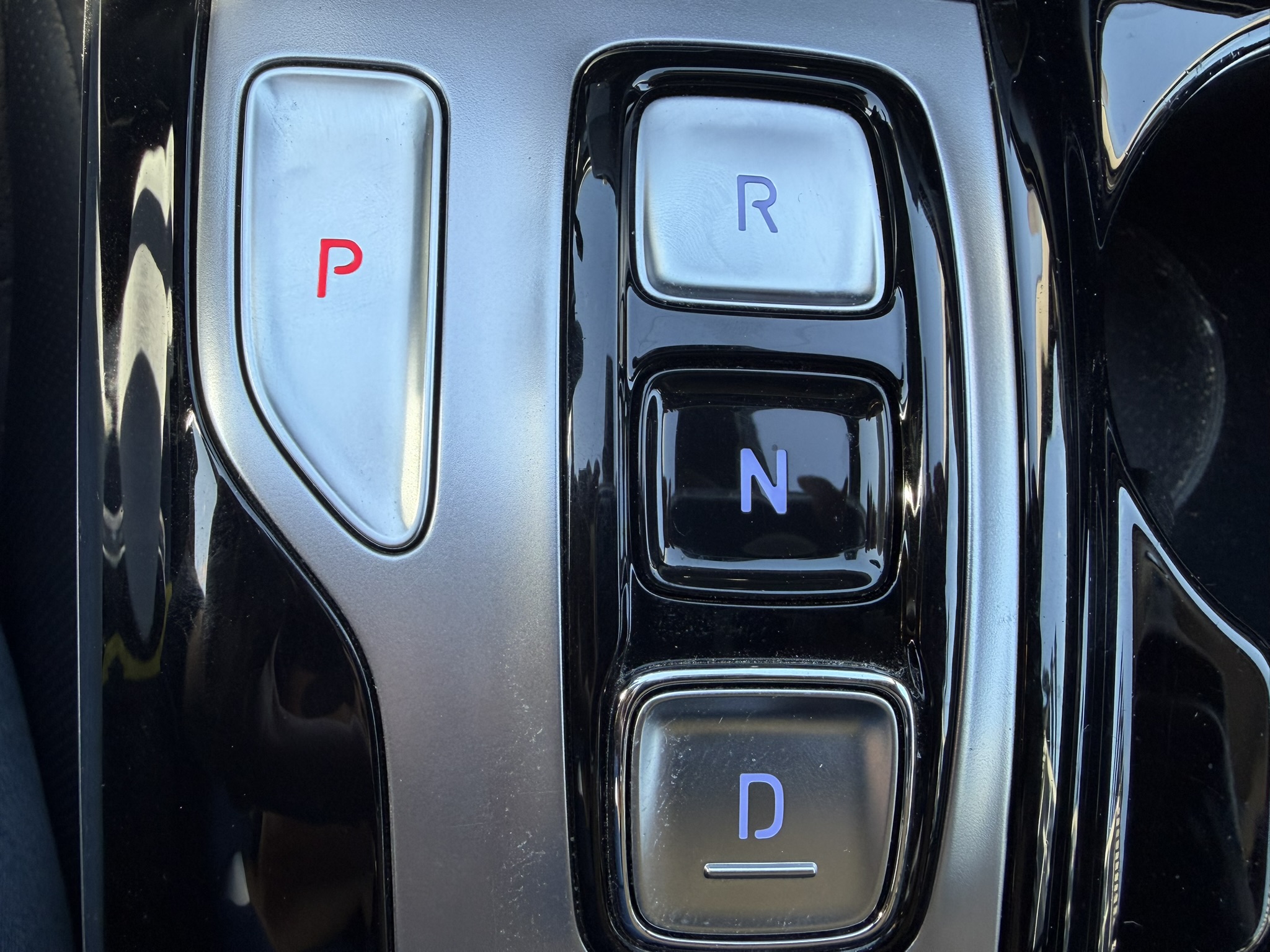 HYUNDAI_TUCSON_CONSOLE-CENTRALE-CAMERA-DE-RECUL
