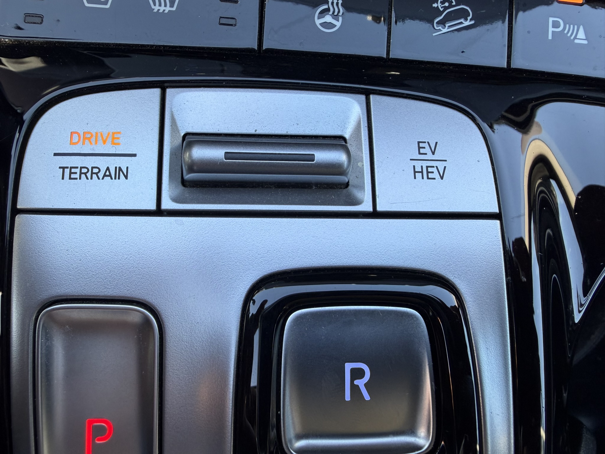 HYUNDAI_TUCSON_CONSOLE-CENTRALE-GPS