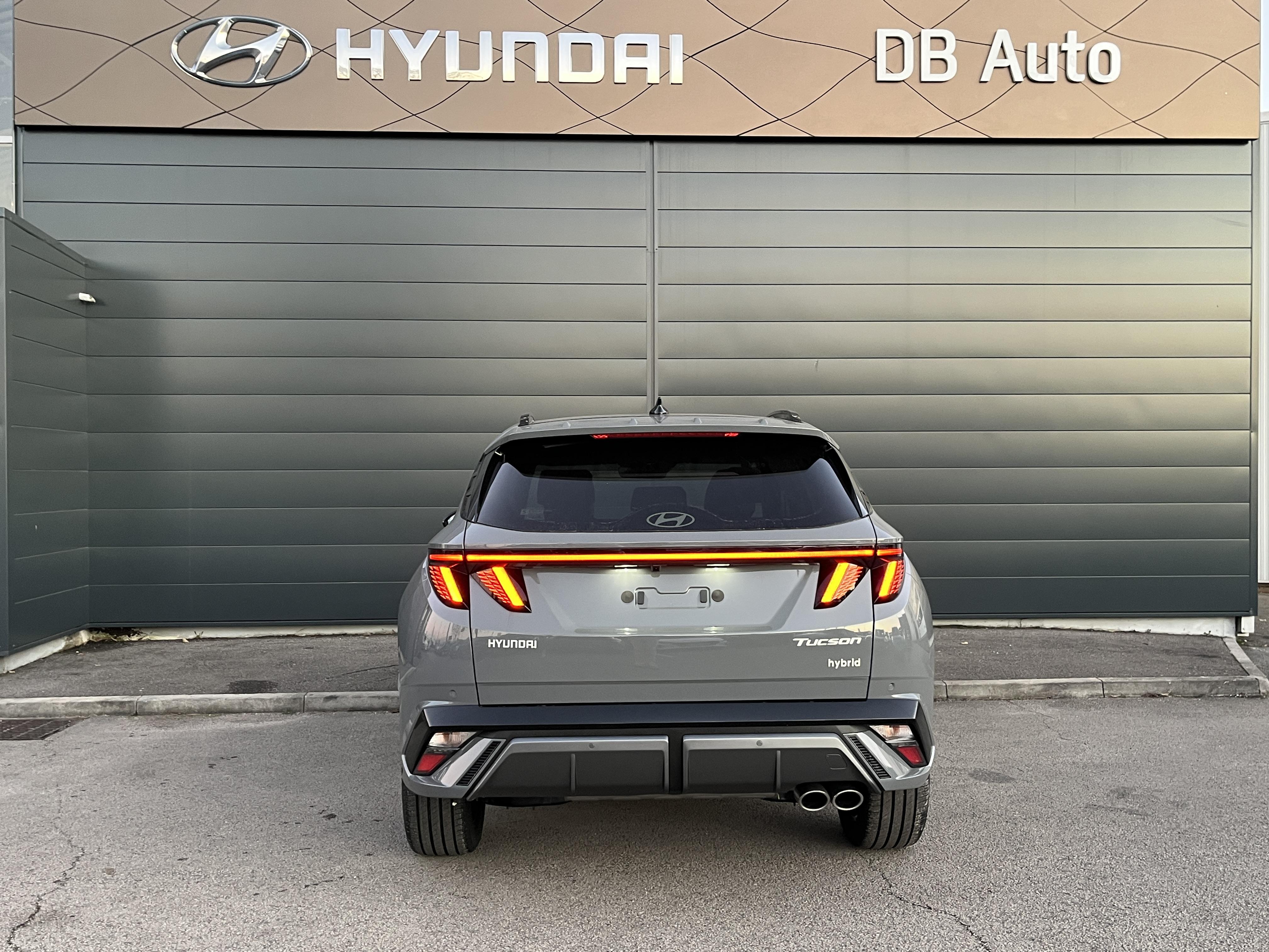 HYUNDAI_TUCSON_FACE-ARRIERE
