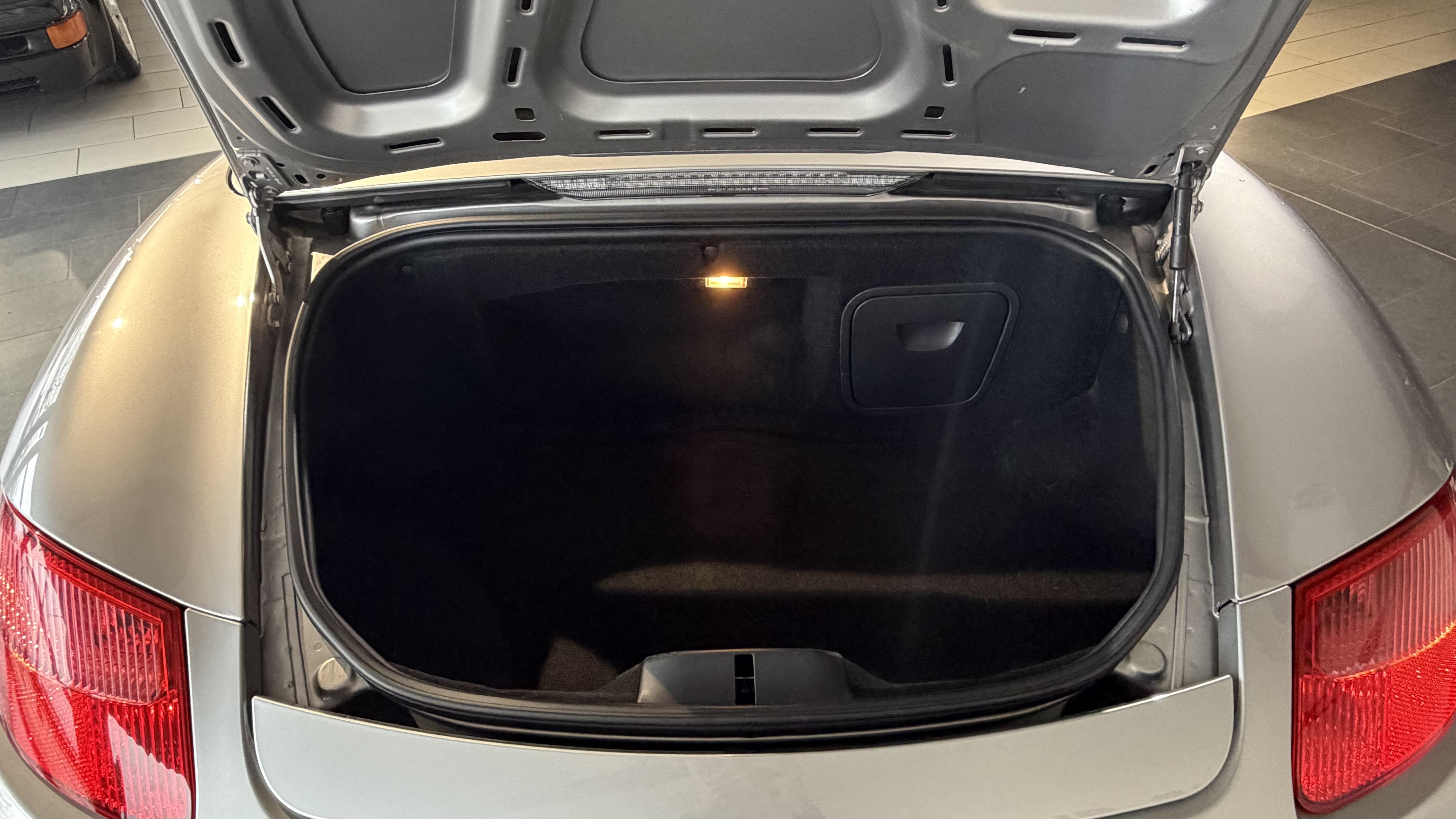 PORSCHE_BOXSTER_COFFRE