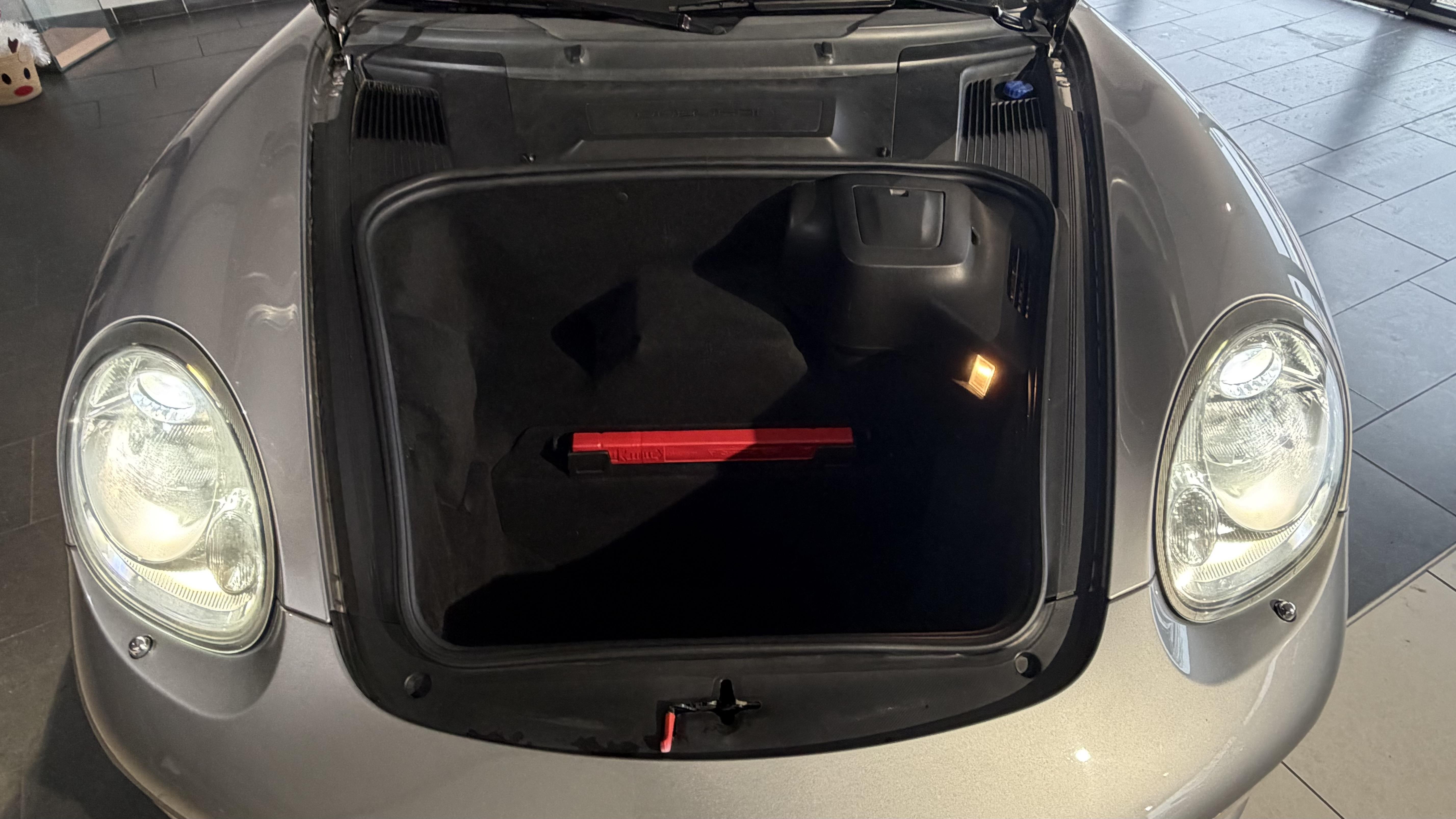 PORSCHE_BOXSTER_COMMANDE-DE-COFFRE