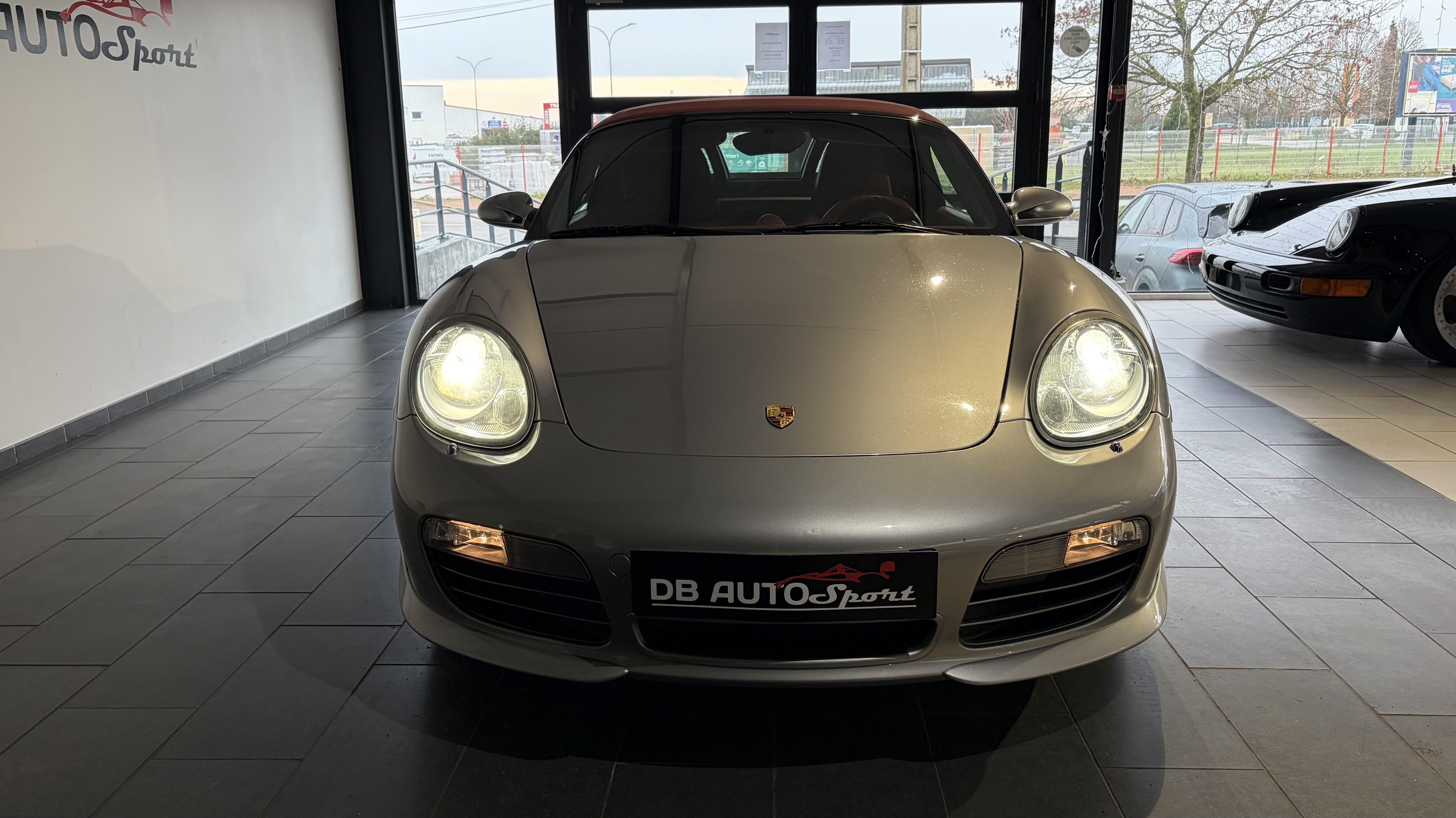 PORSCHE_BOXSTER_FACE-AVANT