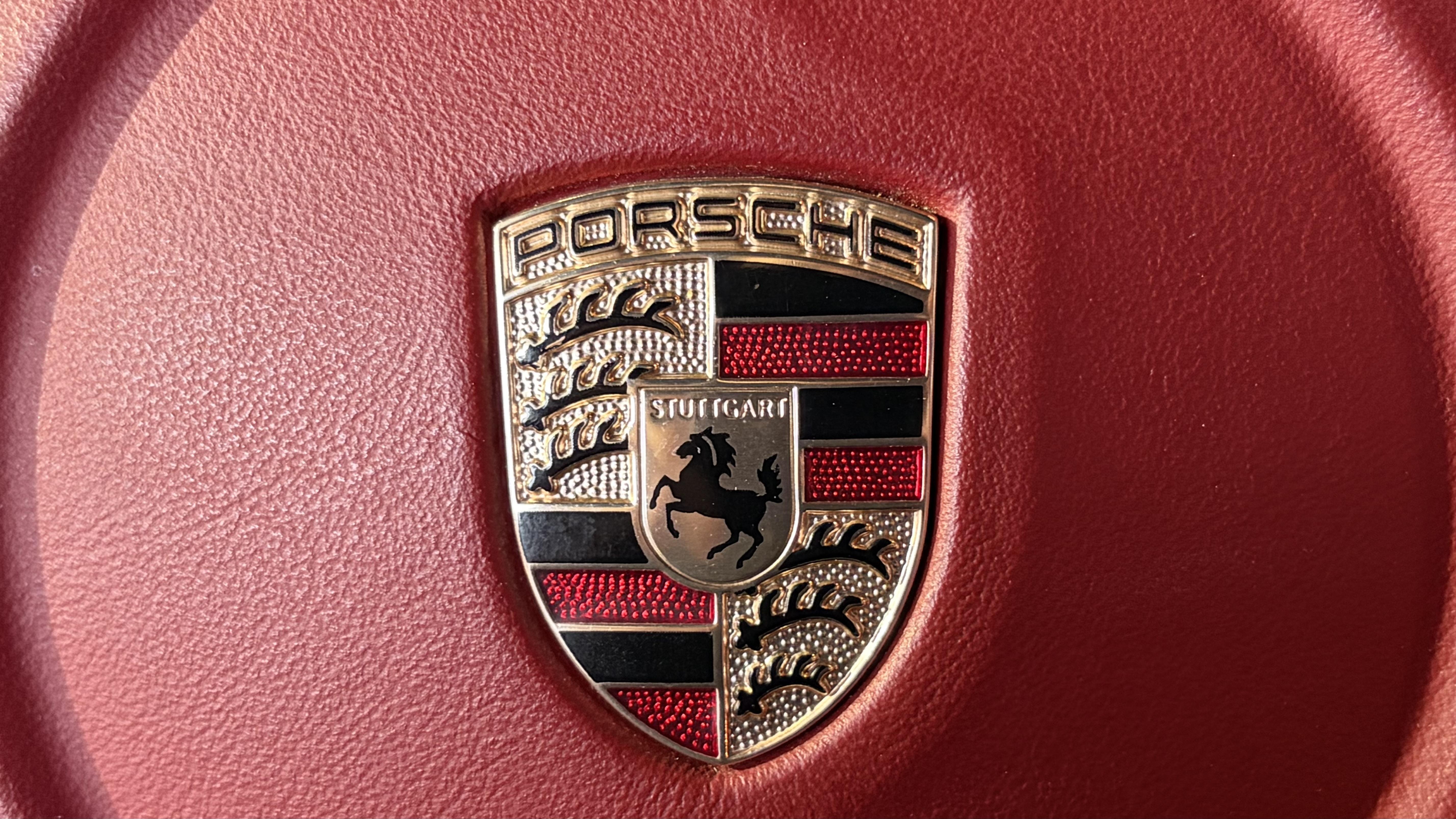 PORSCHE_BOXSTER_SIEGE-ARRIERE-GAUCHE
