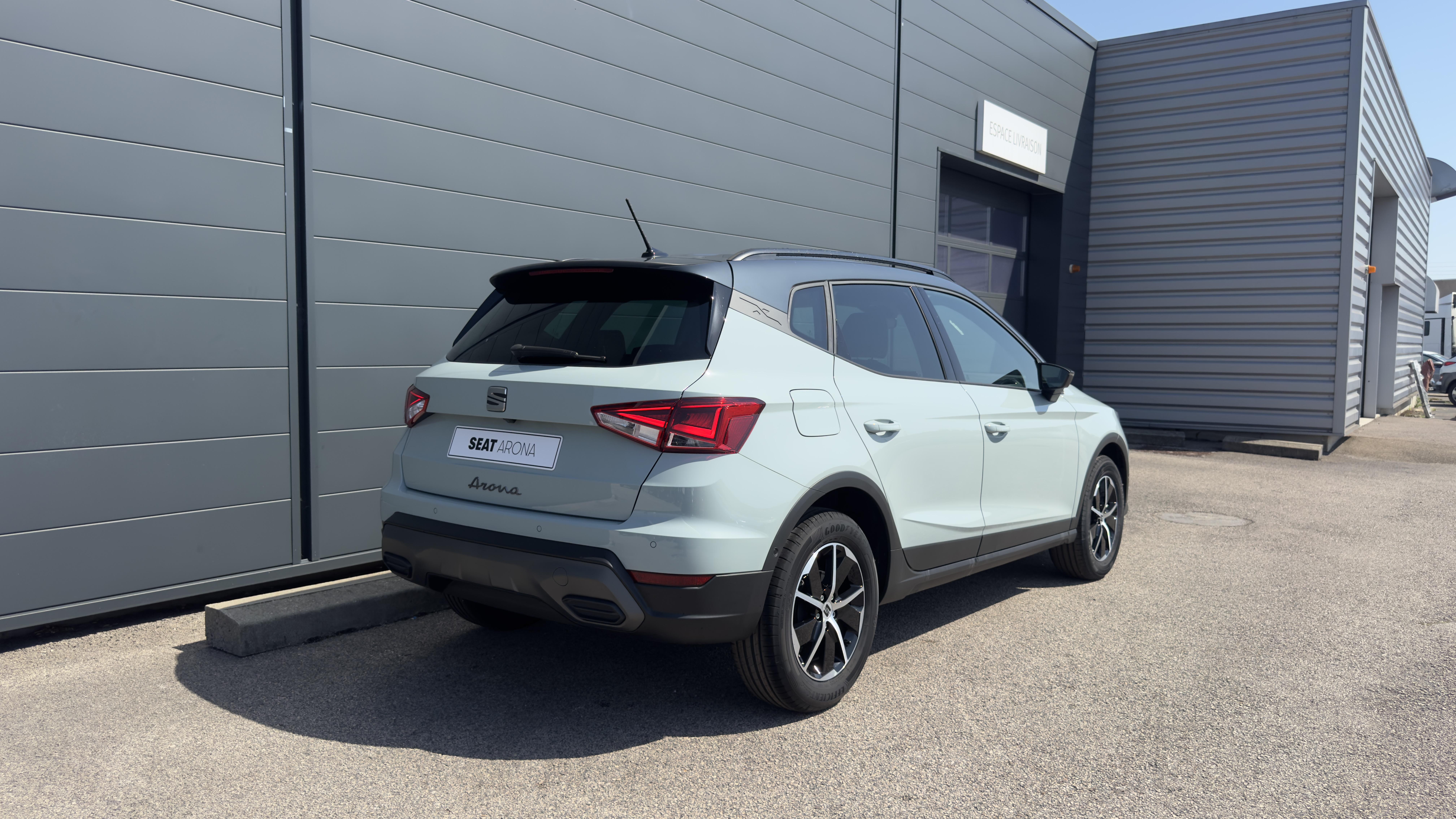 SEAT_ARONA_34-ARRIERE-DROIT
