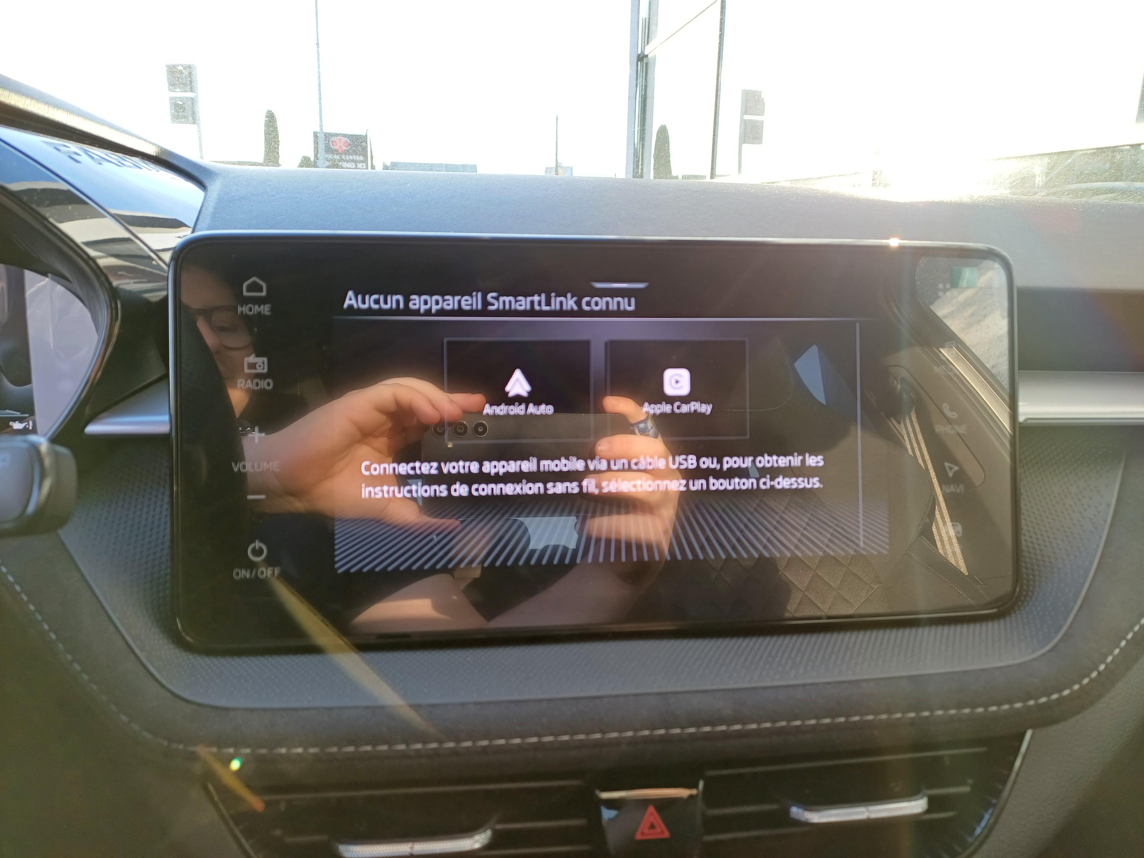 SKODA_FABIA_CONSOLE-CENTRALE-GPS