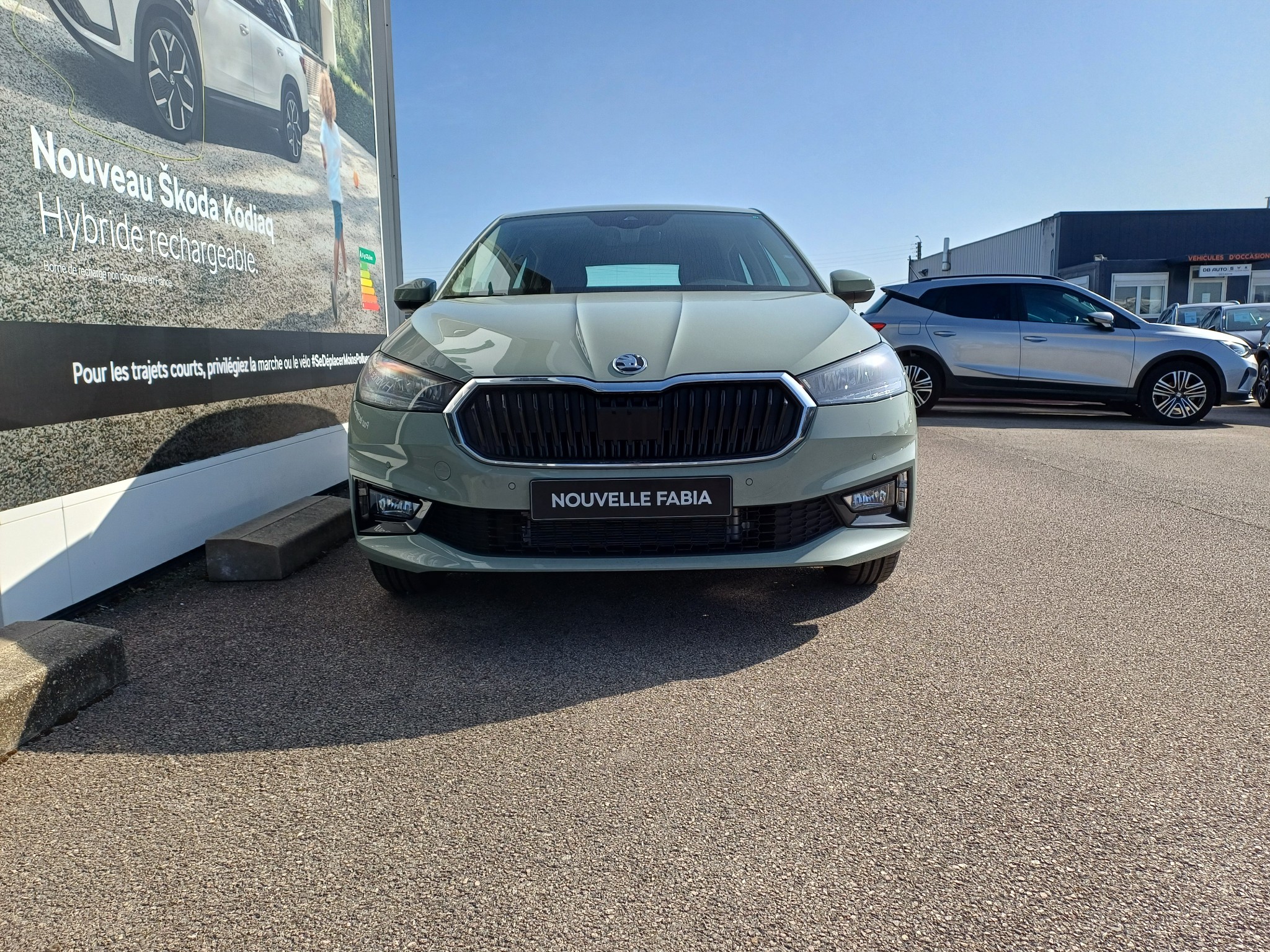 SKODA_FABIA_FACE-AVANT