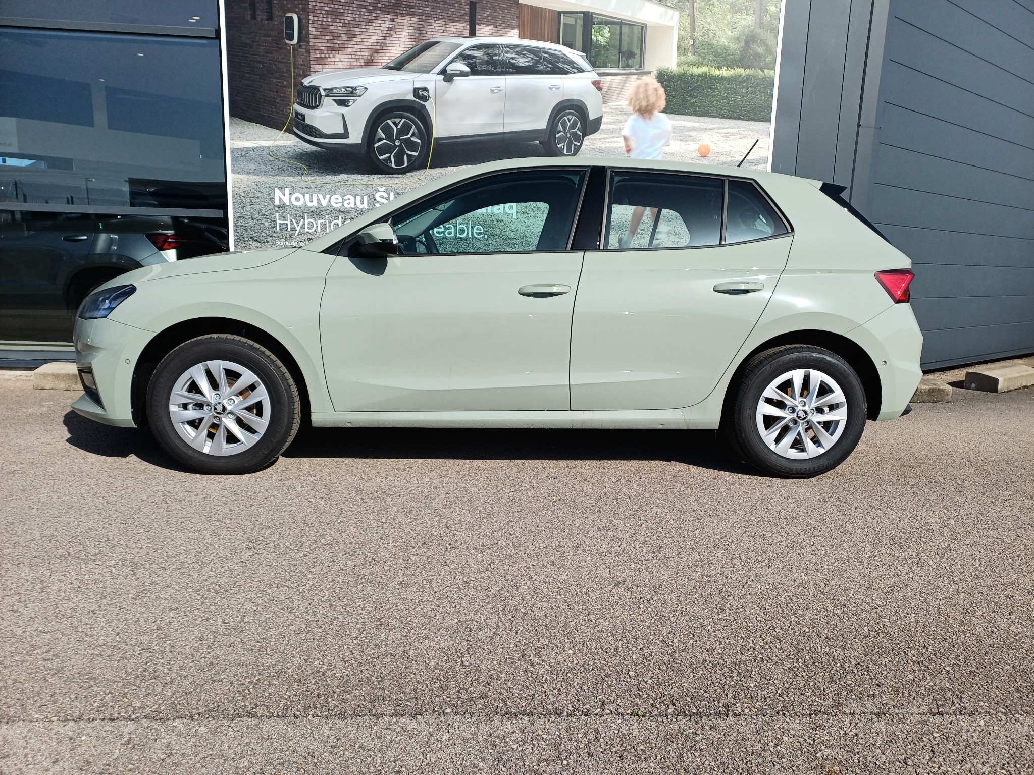 SKODA_FABIA_PROFIL-GAUCHE