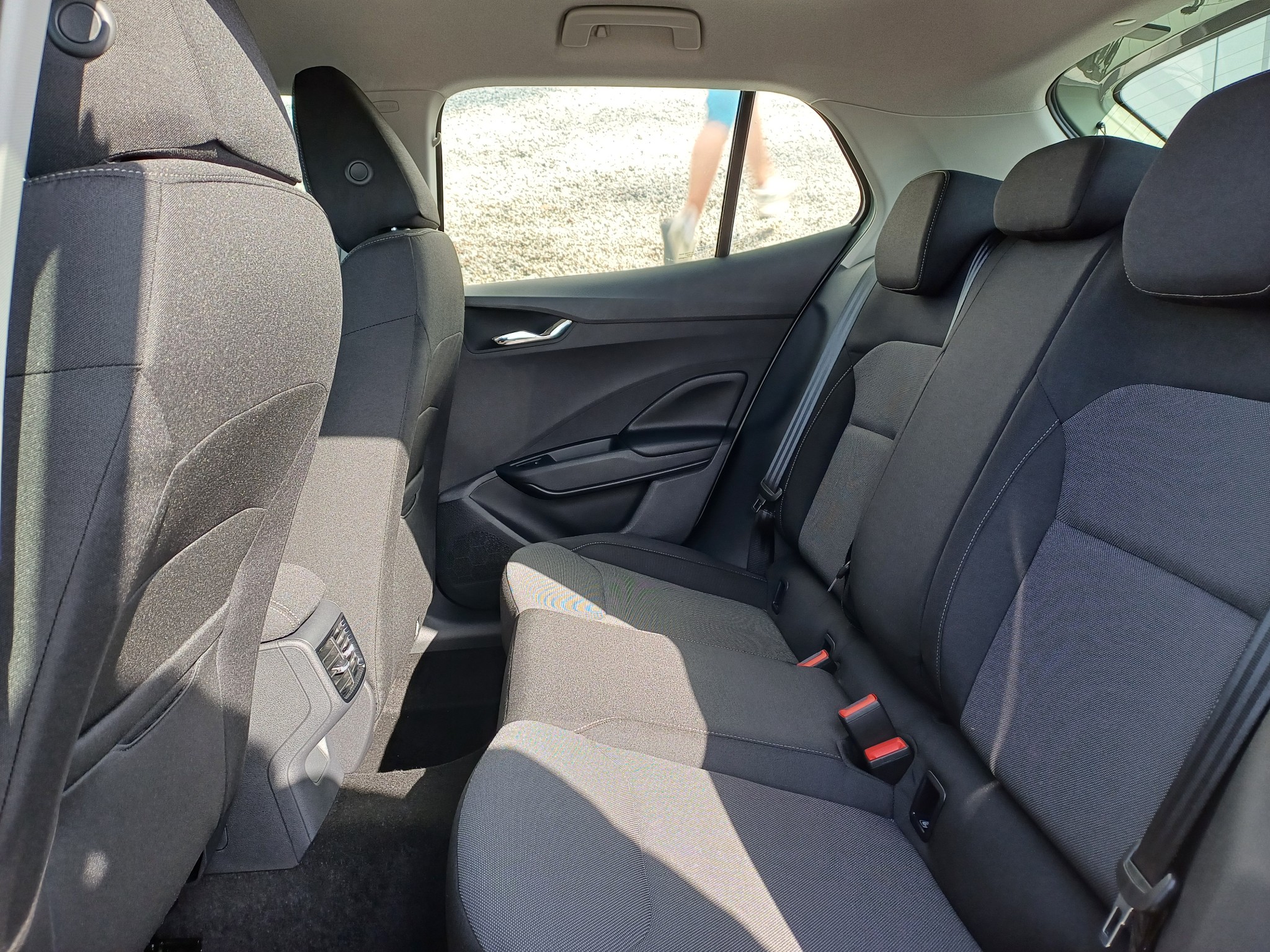 SKODA_FABIA_SIEGE-ARRIERE-GAUCHE