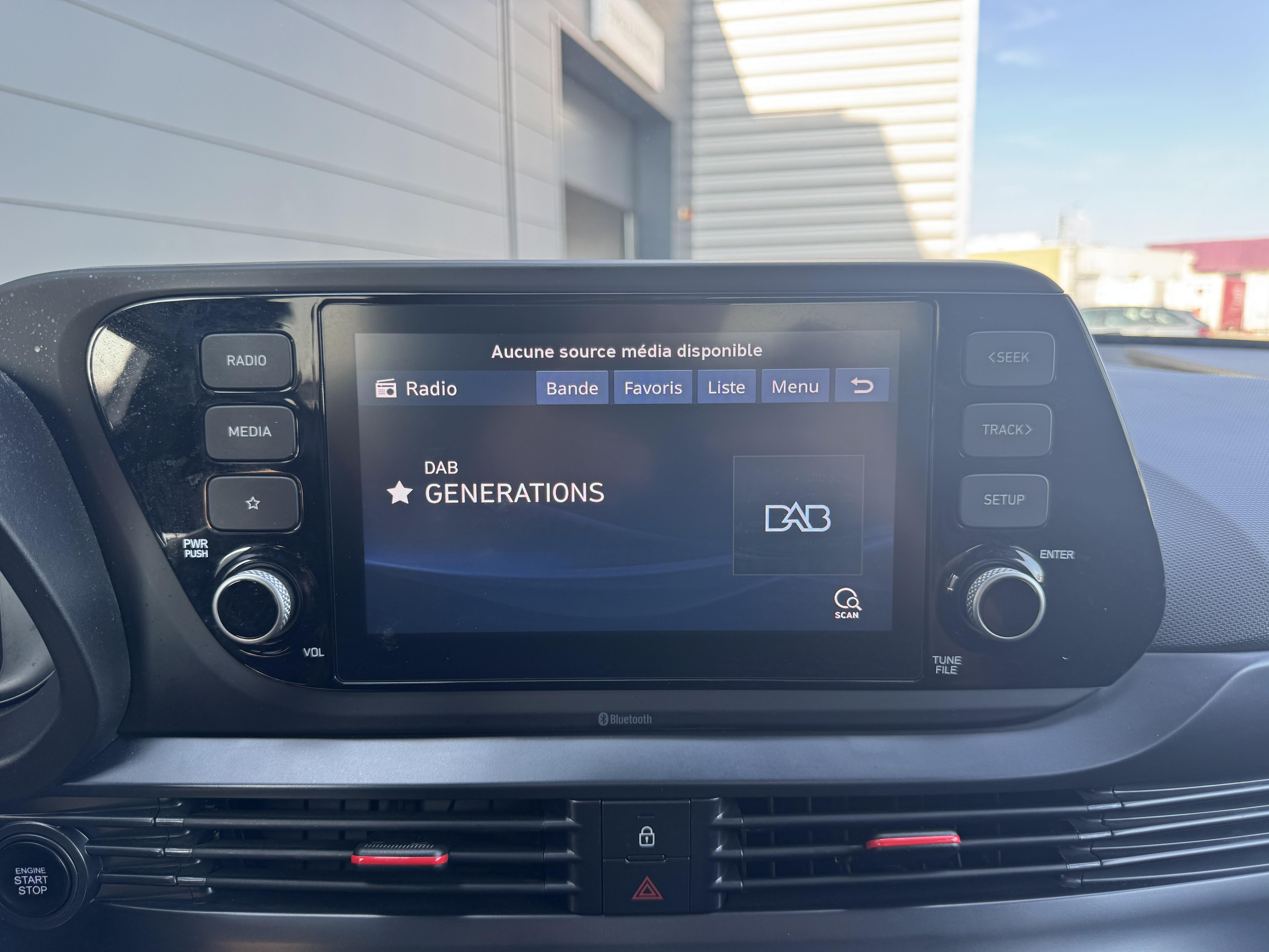 HYUNDAI_I20