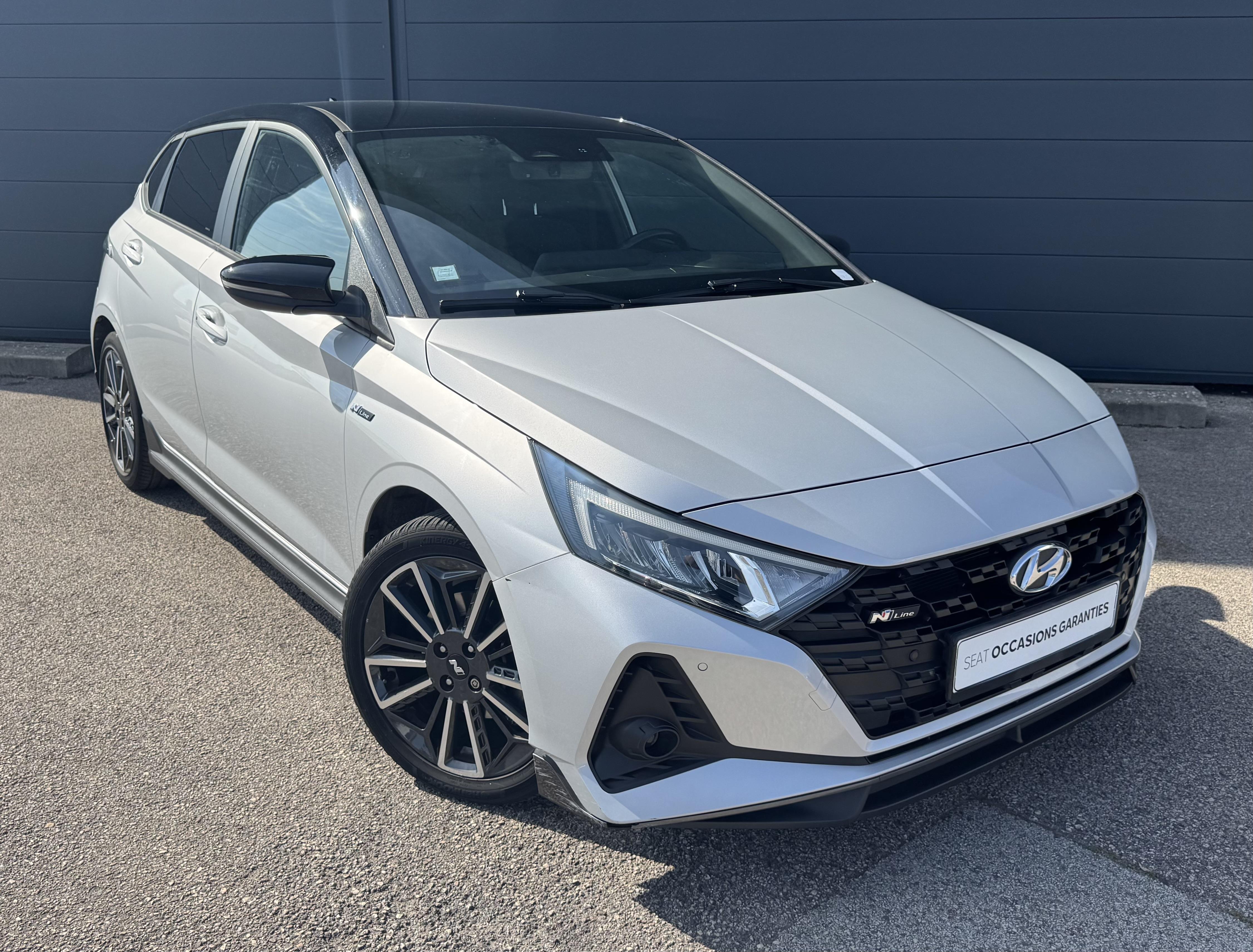 HYUNDAI_I20_34-ARRIERE-GAUCHE