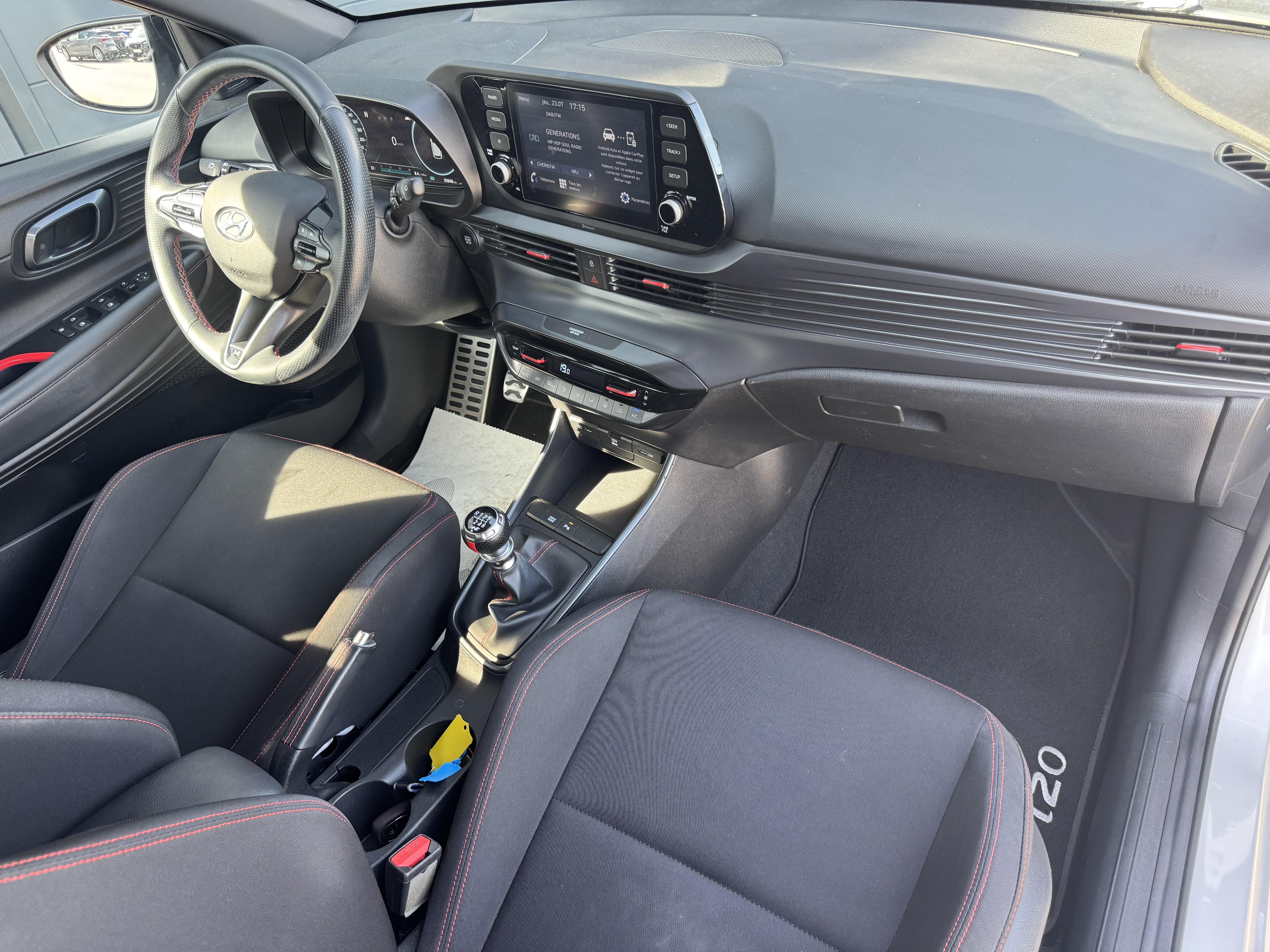 HYUNDAI_I20_INTERIEUR-PASSAGER