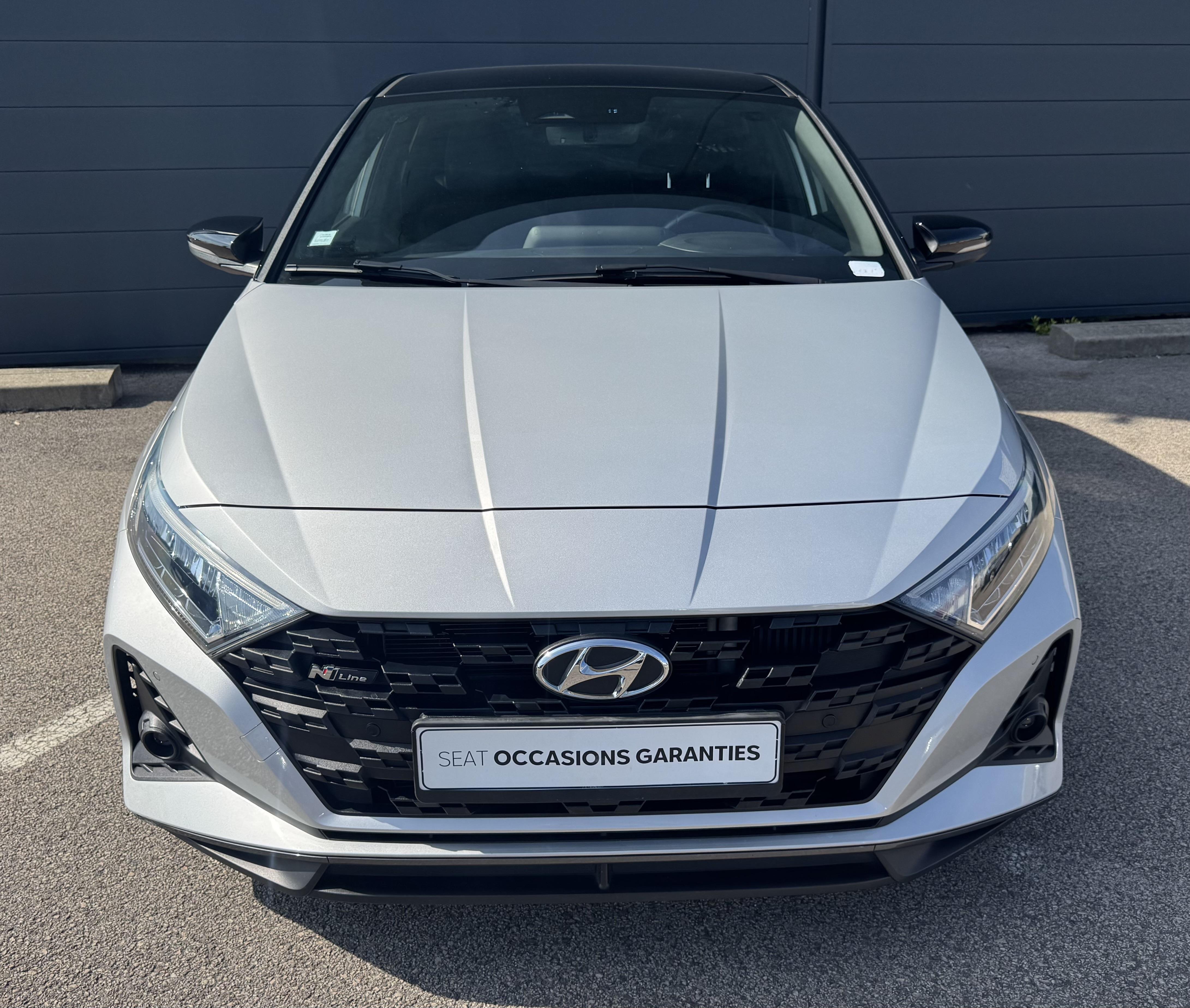 HYUNDAI_I20_PROFIL-GAUCHE