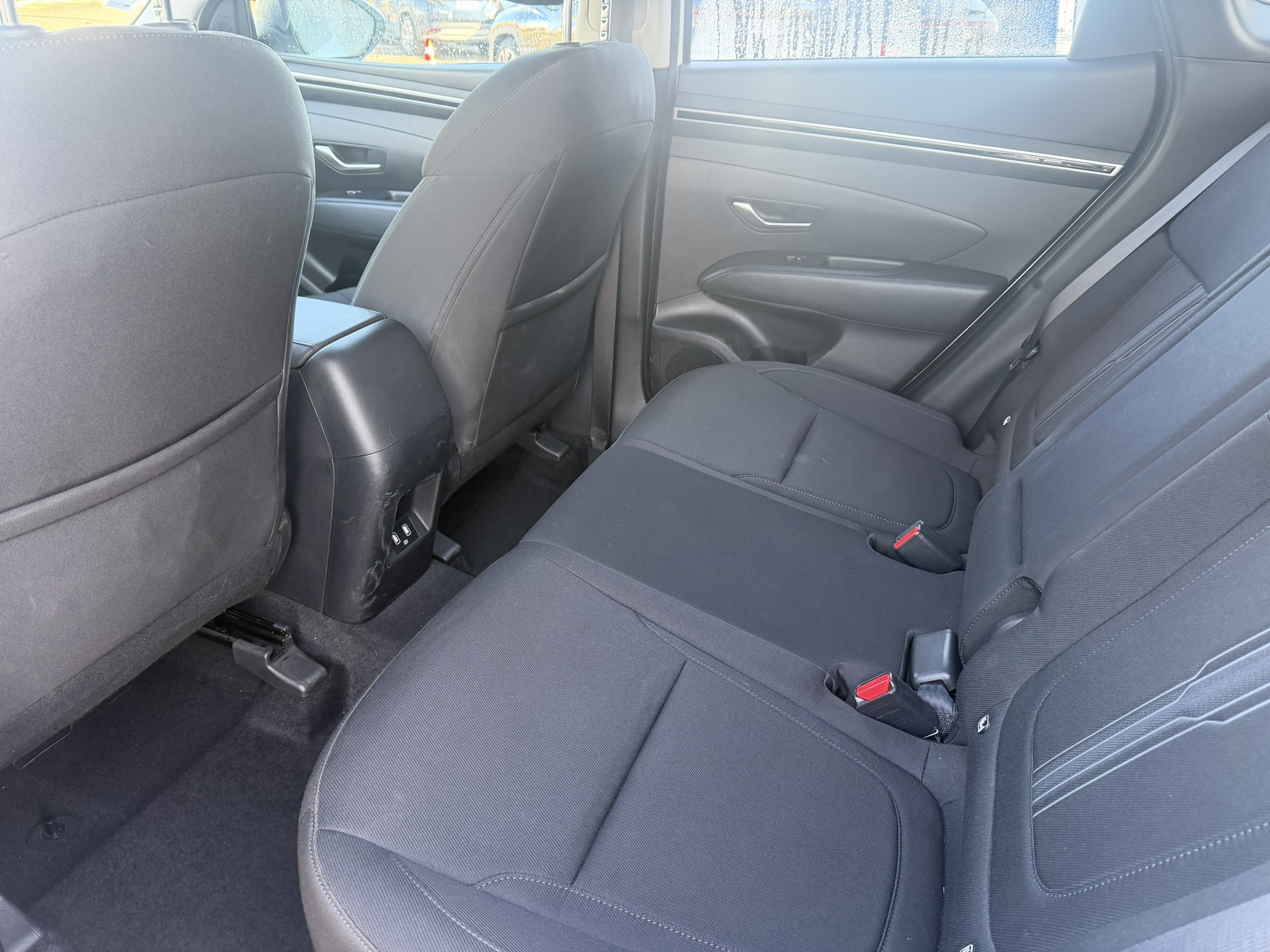 HYUNDAI_TUCSON_34-AVANT-DROIT