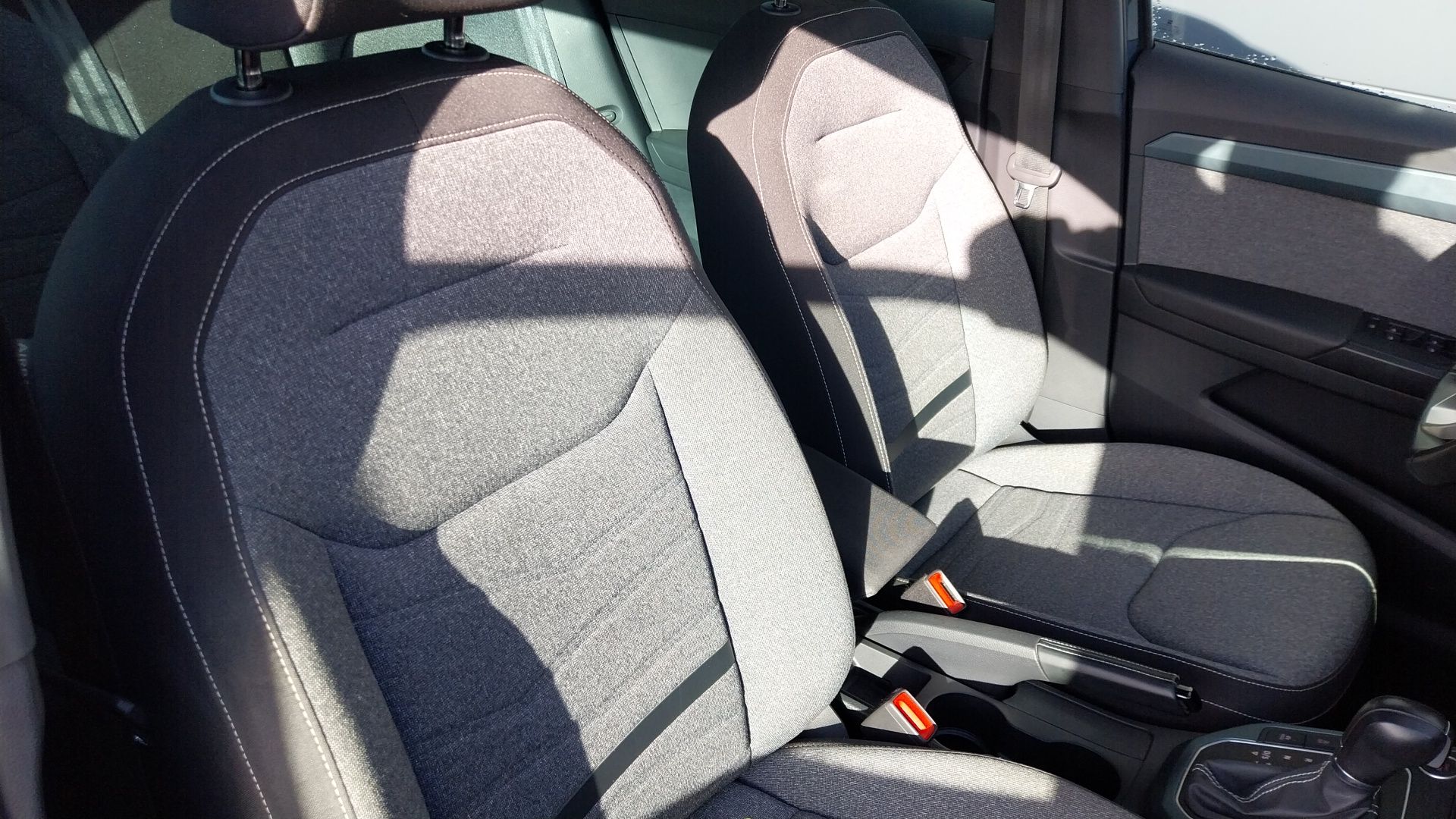 SEAT_ARONA_INTERIEUR-PASSAGER